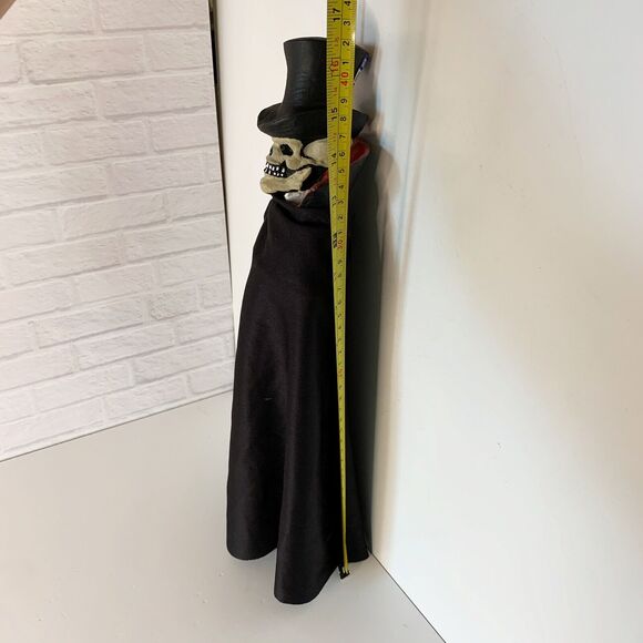 Vintage Halloween Paper Magic Phantom of the Opera Skeleton In Top Hat Hanging - Picture 6 of 6